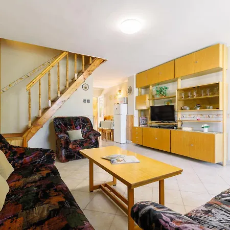 Ferienhaus Jazmin By Interhome Balatonszarszo